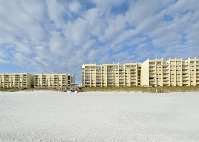 Beach House 402D 2 Bedroom Condo By Redawning